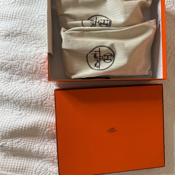 Hermes Gold Slide Sandals - Picture 2 of 4